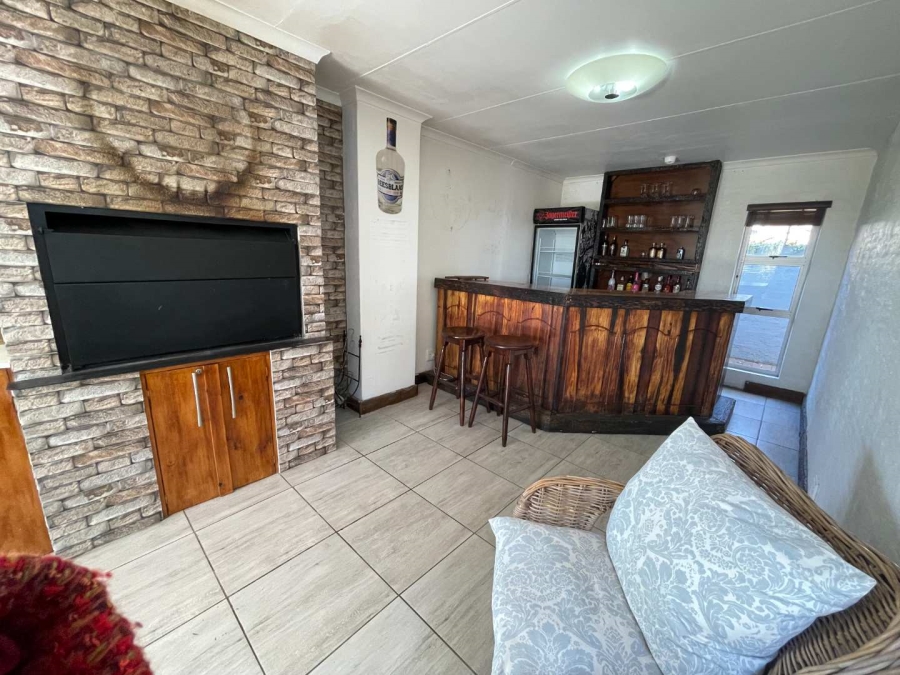 4 Bedroom Property for Sale in Dan Pienaar Free State